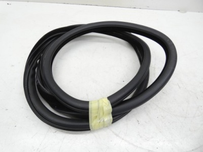 Bmw f11 прокладка дверь правый задняя краевая фото №1