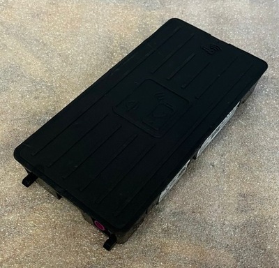 Зарядний пристрій індукційна audi 4k0035502b фото №1