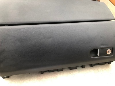 Mercedes бардачок пасажира 105017270 фото №1