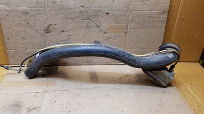 Заливная горловина труба топлива peugeot 306 фото №1