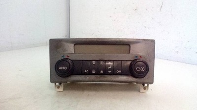 Панель обдув i ac renault laguna ii 8200181132 фото №1