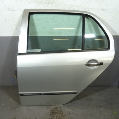 Skoda fabia i hb двері задня ліва 9102 фото №1