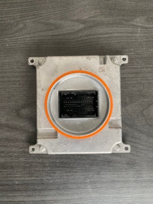 Преобразователь модуль led volkswagen оригинальный номер 7p5941591a фото №1