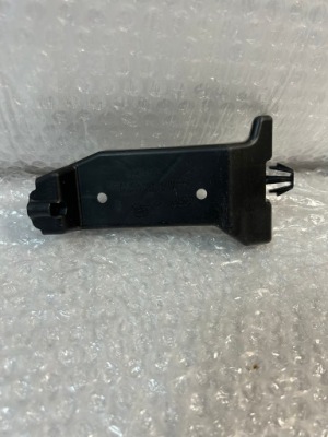 Кронштейн кронштейн балка задня renault twingo iii 850411728r фото №1