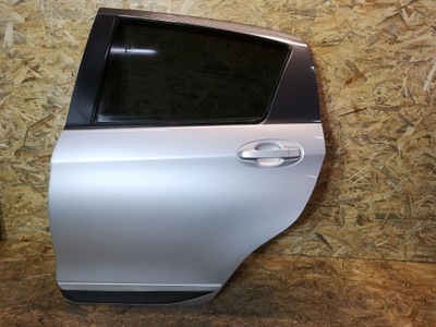 Toyota yaris iii lift дверь левая задние фото №1