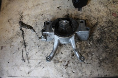 Кронштейн коробки bmw 945439702 фото №1