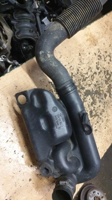 Audi a2 1,4 16v повітрозабірник впуск повітря фото №1