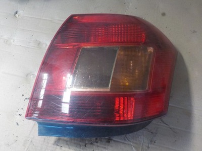 Toyota corolla 2.0d лампа левый задняя фото №1