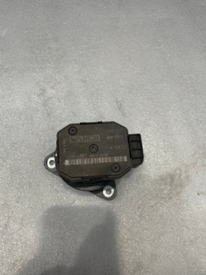 !mercedes двигатель egr 0993363 11419807! фото №1