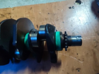 Wał коленчатый с вкладышами audi 2.4 078r фото №1