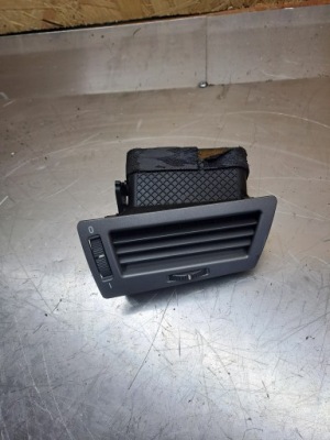 Решітка обдув права bmw e65 фото №1