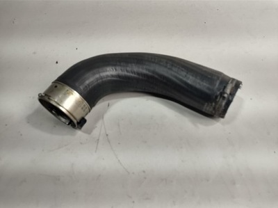 Volvo v40 14r - шланг труба інтеркулер 31370044 фото №1