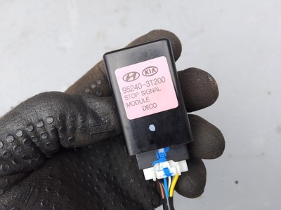 Датчик запуск стоп hyundai i10 ii 95240-3t200 фото №1