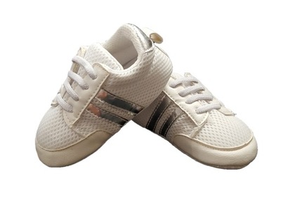 BUCIKI NIEMOWLĘCE NIECHODKI BUTY 12-15 MIESIĘCY