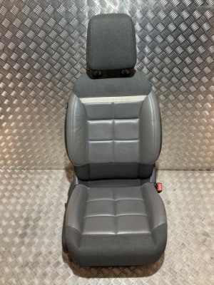 Сидіння правий перед напівшкіра електрика citroen c5 aircross 18- фото №1