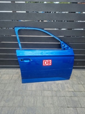 Skoda fabia iii 6v0 дверь правое передние перед фото №1