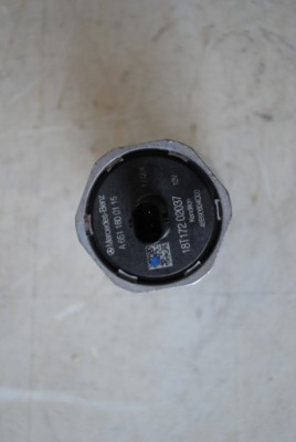 Клапан перемикач оливи a6511800115 фото №1