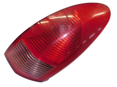 Alfa romeo 147 2002r 3d лампа лівий задній фото №1