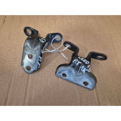 Kia ceed 3 18- петлі двері праве задній 1k фото №1