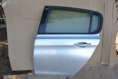 Двері задня ліва peugeot 308 t9 hb ezr фото №1