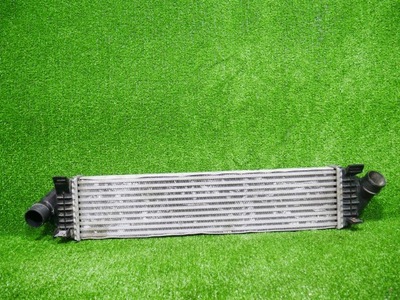 Volvo v40 xc40 радиатор интеркулер 31319168 фото №1