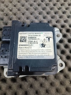 Блок керування подушка безпеки tesla model s 0285015219 фото №1