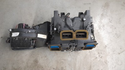 Mercedes w212 обігрівач a2128301360 europa фото №1