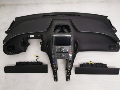 Панель приладів консоль opel ampera фото №1