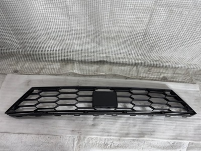 Seat ibiza v 5 6f 17- решітка бампера фото №1