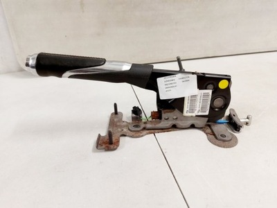 Citroen ds3 рычаг тормоза ручного кожа 98062964jh фото №1