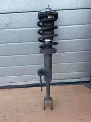 Alfa romeo giulia 2.0t амортизатор правый перед фото №1