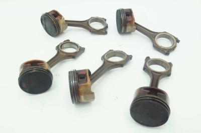 Поршень двигателя vw touareg axq 4.2 7l 04- фото №1