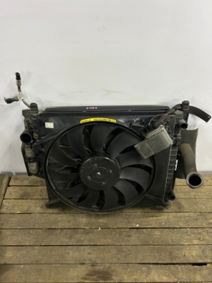 Комплект радіатор mercedes ml w163 вентилятор модуль 2.7 cdi фото №1