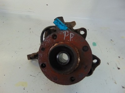 Поворотный кулак ступица правая citroen c3 1.4hdi 04r фото №1