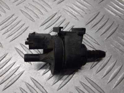 Клапан вакуумa opel corsa c 1.2 1928404348 фото №1