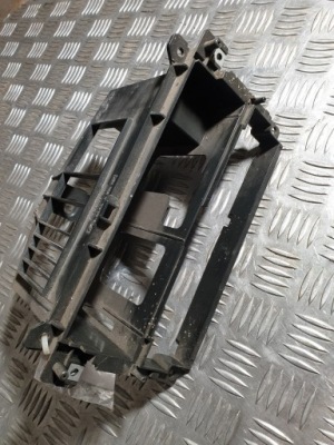 Рамка радио bmw e46 8196112 фото №1