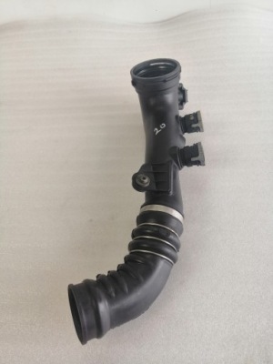 Шланг труба інтеркулер 7556554 bmw e90 e93 фото №1