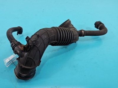 Труба шланг повітрозабірник повітря bmw f30 586509 2.0d фото №1