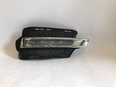 Mercedes glk w204 12-15 рестайлінг  протитуманна фара led правий + решітка i хром фото №1