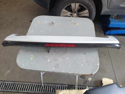 Спойлер кришки trax світло стоп фото №1