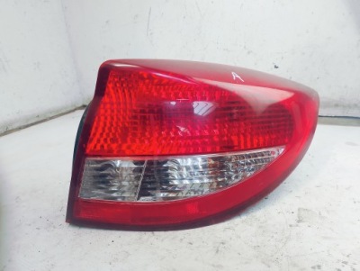 Лампа правая задняя, правый задняя kia rio sedan фото №1