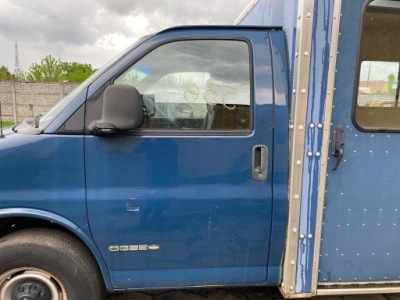 Chevrolet express gmc savana 96-02r дверь передние левая оригинал oem фото №1