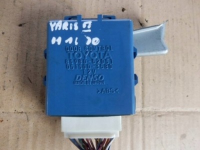 Модуль блок управления дверь toyota оригинальный номер 89300-52051 фото №1