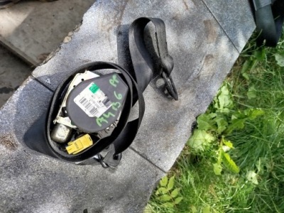 Pas безопасности правый перед audi a4 b6 8e0857706f фото №1