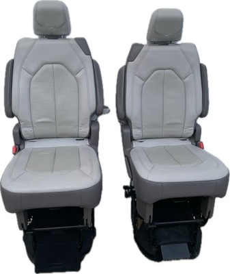 Chrysler pacifica ii 16- сидіння лівий задня ii ряд шкіра фото №1