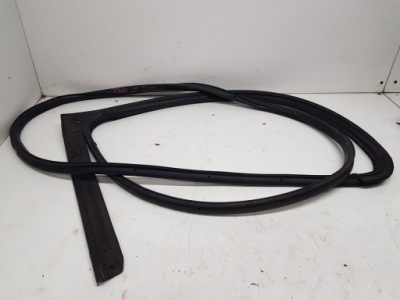 Chevrolet aveo t300 прокладка дверь левый правый задняя 2011- фото №1