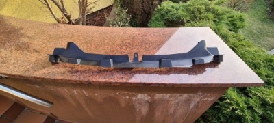 Кронштейн направляющая бампера mazda cx-5 2012-17 фото №1