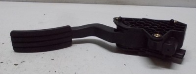 Renault latitude 3.0 dci 12r педаль газа 180050001r фото №1