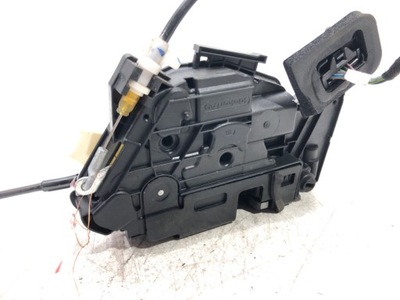 Замок двері правий задня skoda rapid kombi фото №1