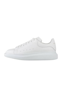 ALEXANDER MCQUEEN - Bílé dámské tenisky r 38,5 za 14244 Kč ALEXANDER MCQUEEN - Bílé dámské tenisky r 38,5 za 14244 Kč